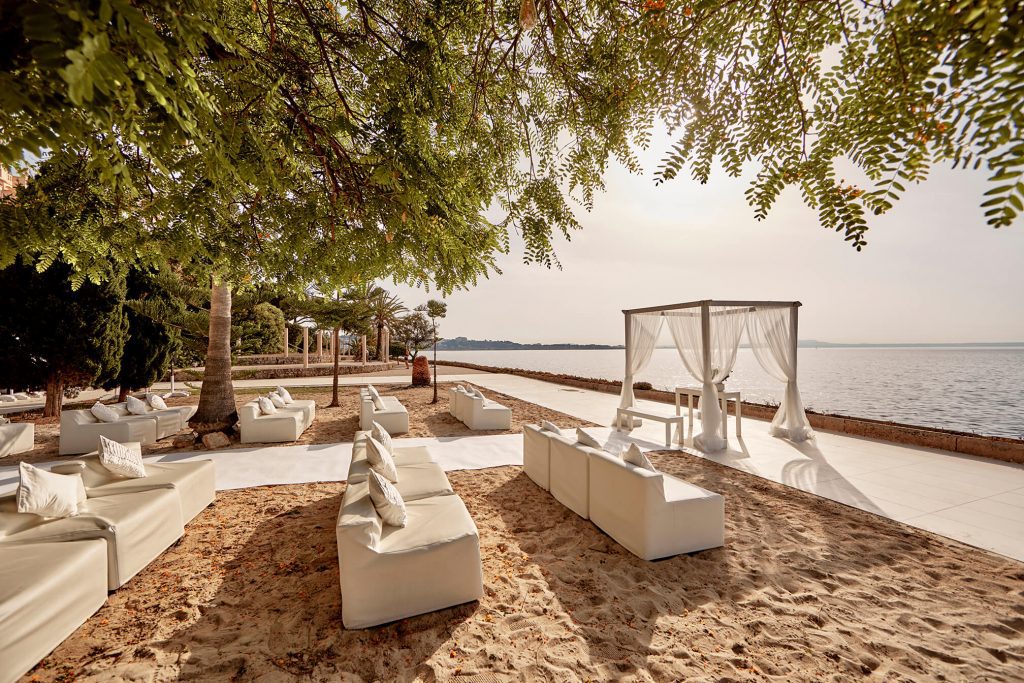 Beach club for weddings Mallorca
